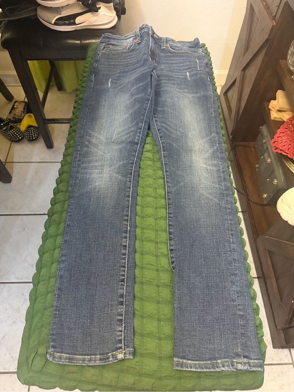 Aeropostale Women's Faded Blue Straight-Leg Jeans